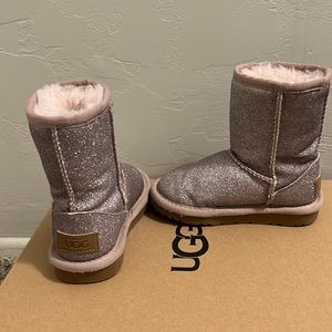 UGG kids boots. Size 7/8.Barely used in great condition.